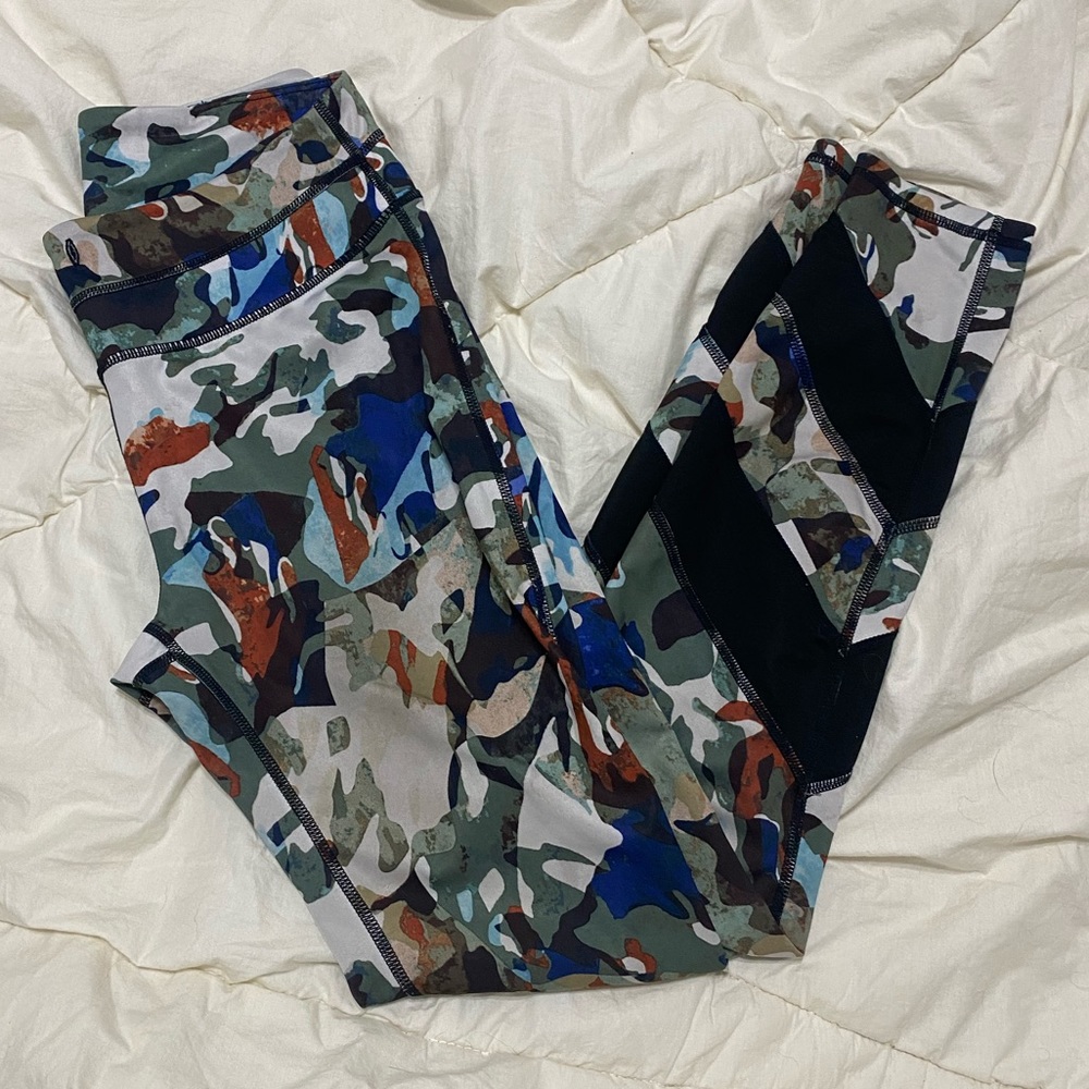 EVERYTHING IN CLOSET $5